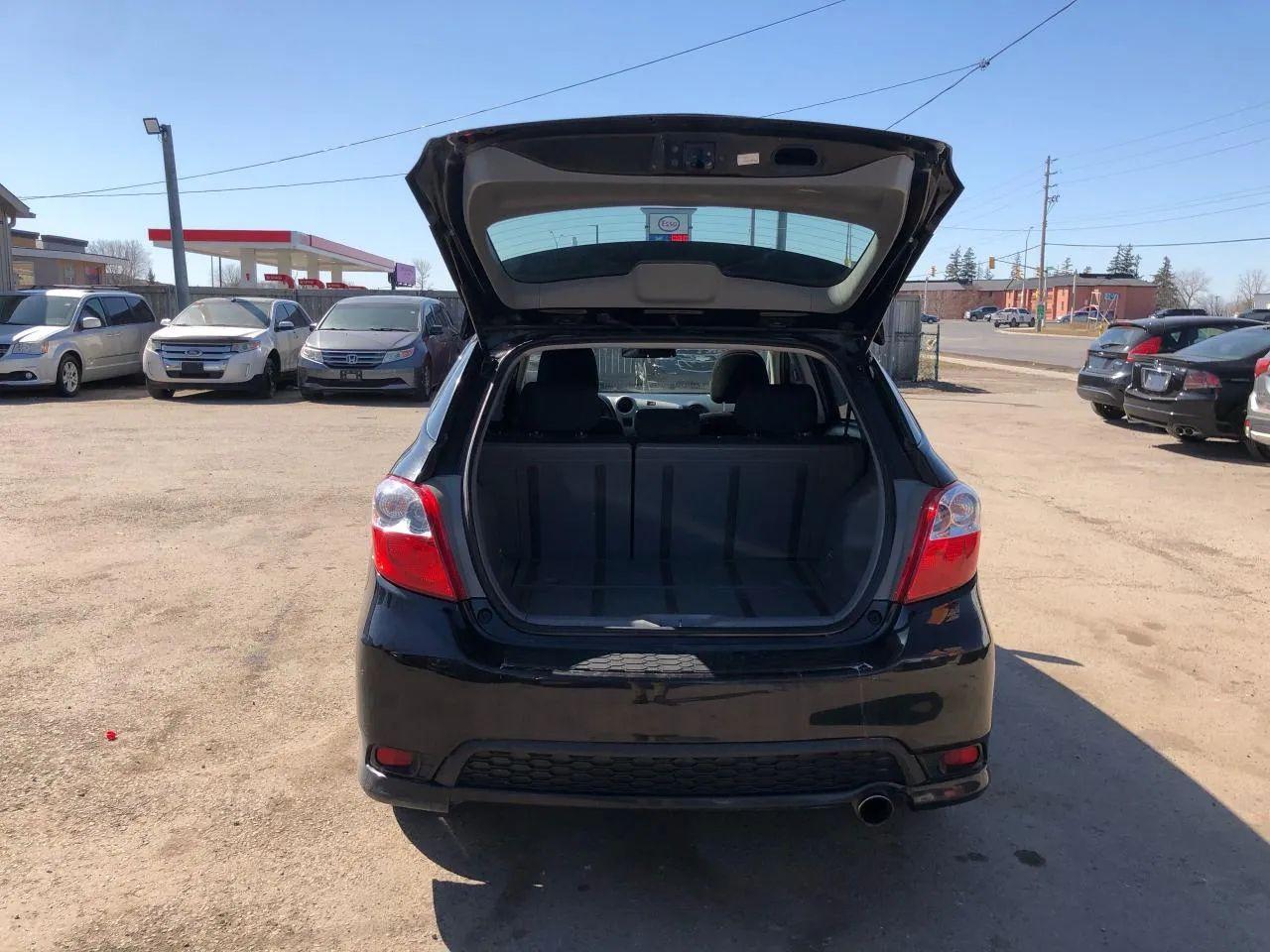2011 Toyota Matrix Sport-4