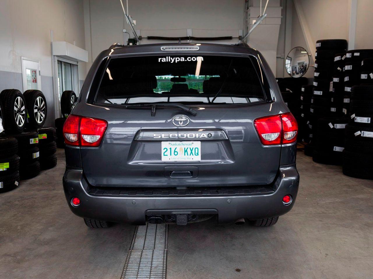 2011 Toyota Sequoia SR5-4