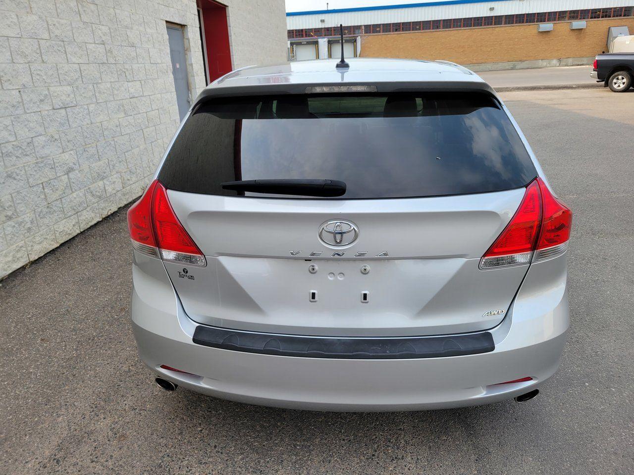 2011 Toyota Venza Base-3