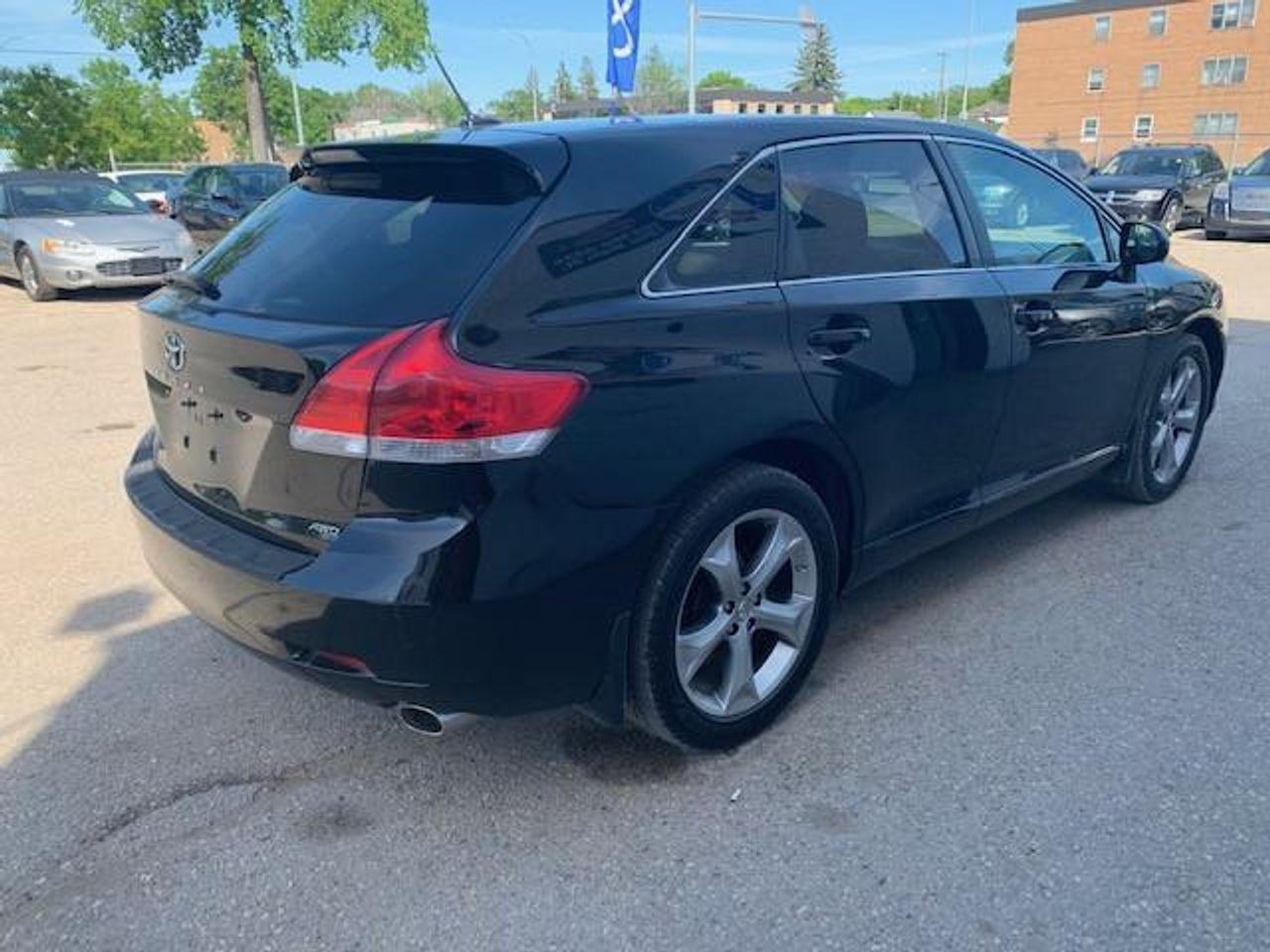 2011 Toyota Venza Base-3