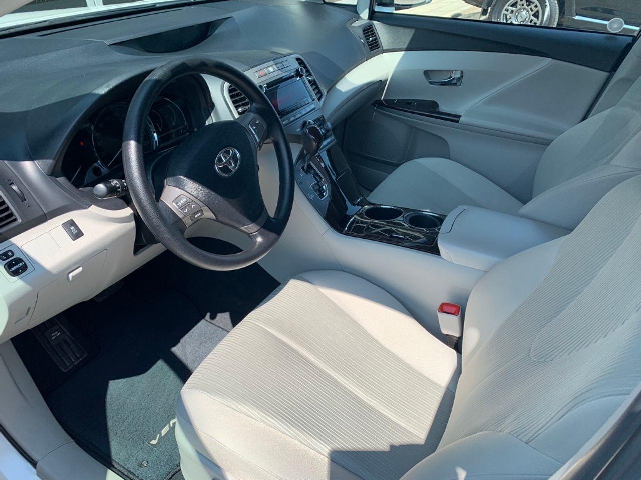 2011 Toyota Venza Base-2