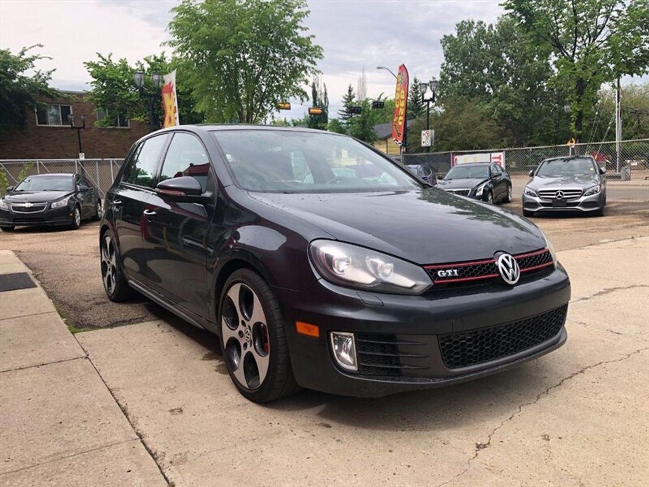 2011 Volkswagen GTI -3