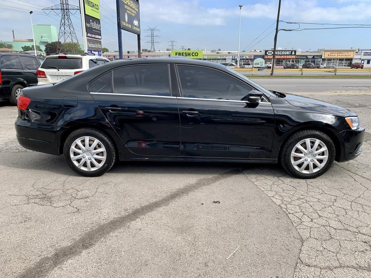 2011 Volkswagen Jetta -4