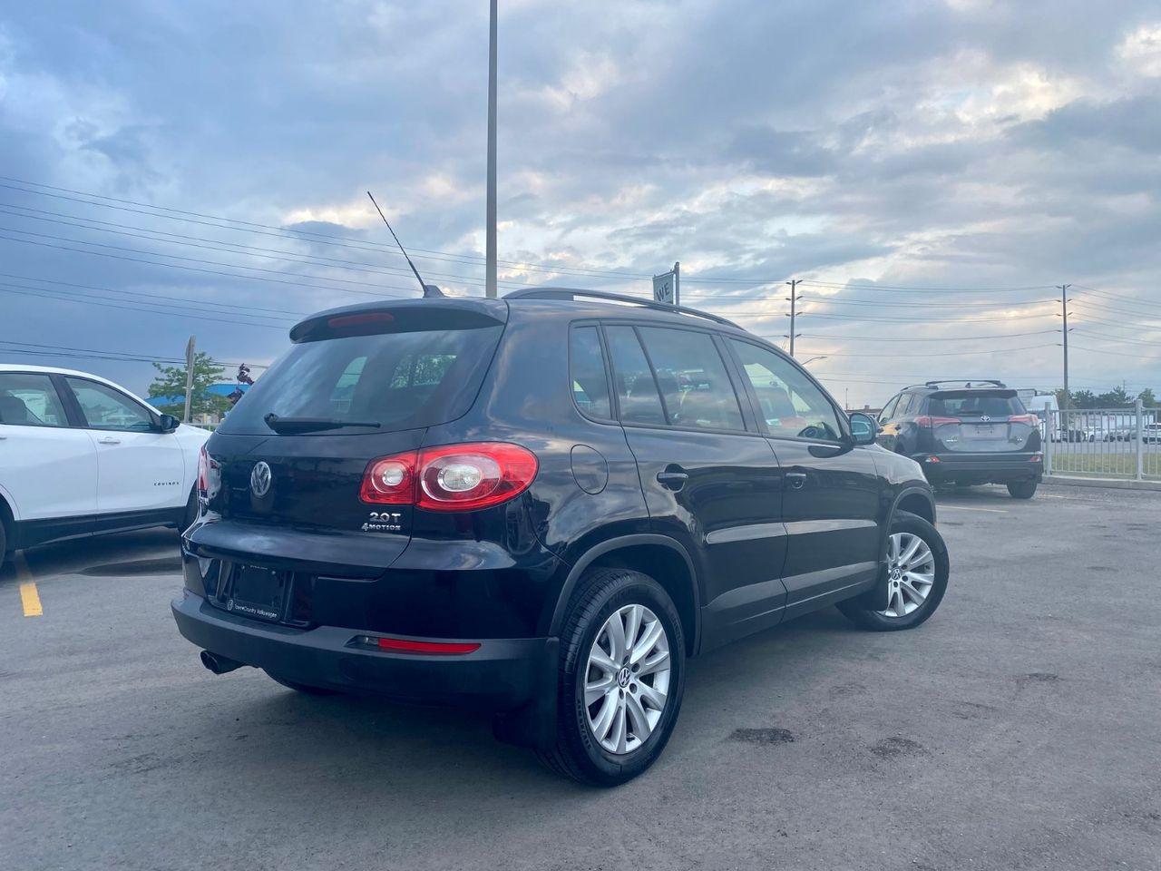 2011 Volkswagen Tiguan -4