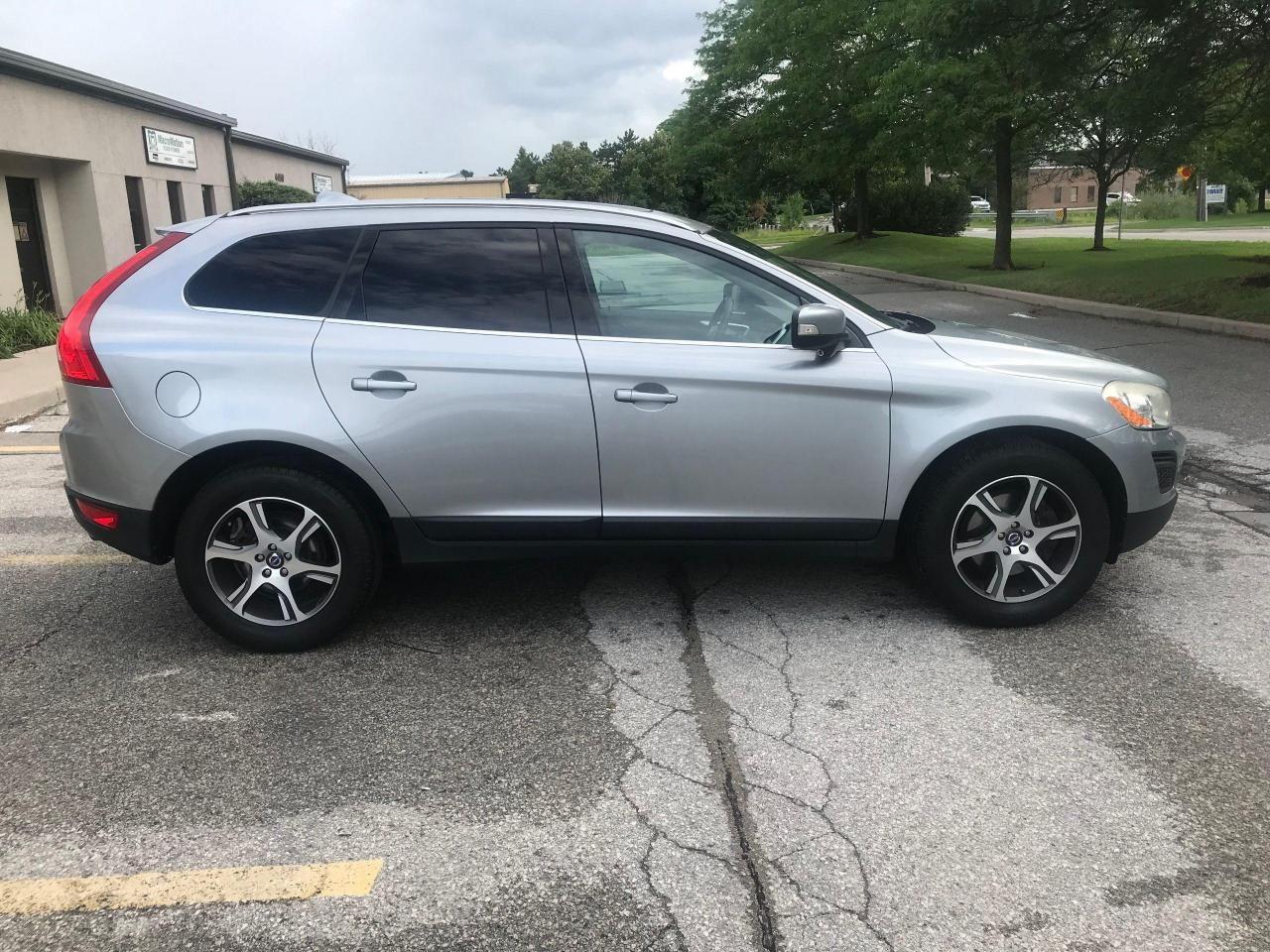 2011 Volvo XC60 -3