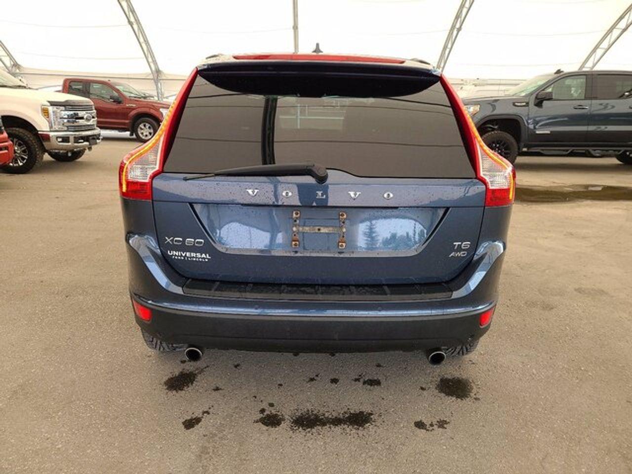 2011 Volvo XC60 T6-2