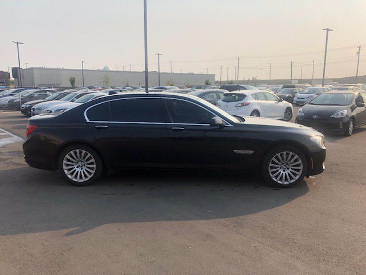 2012 BMW 7-Series 750Li XDrive-3