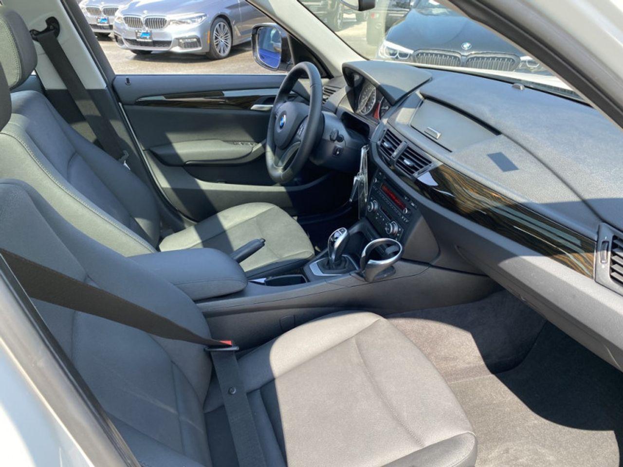 2012 BMW X1 Xdrive28i-3