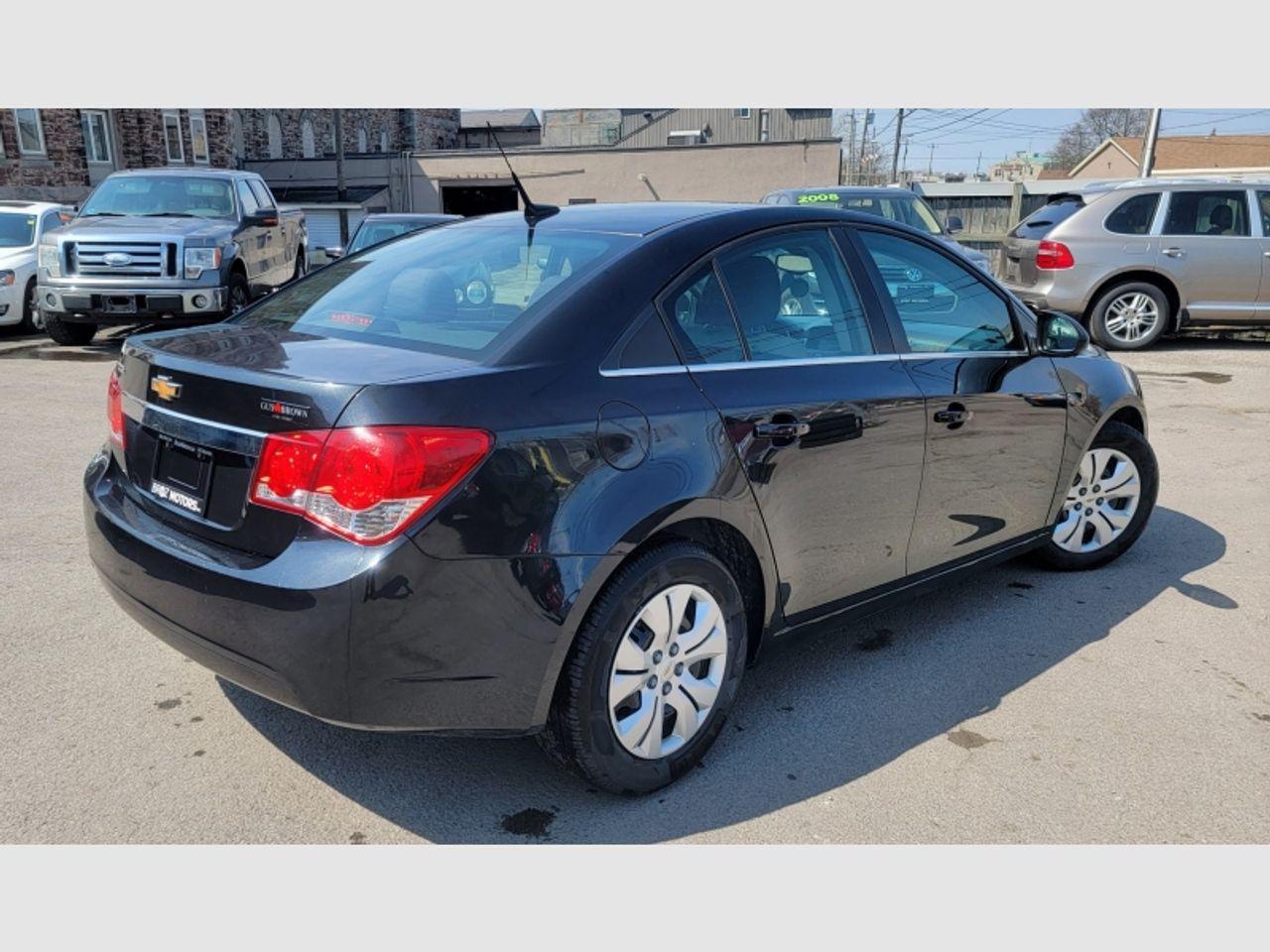 2012 Chevrolet Cruze LS-4