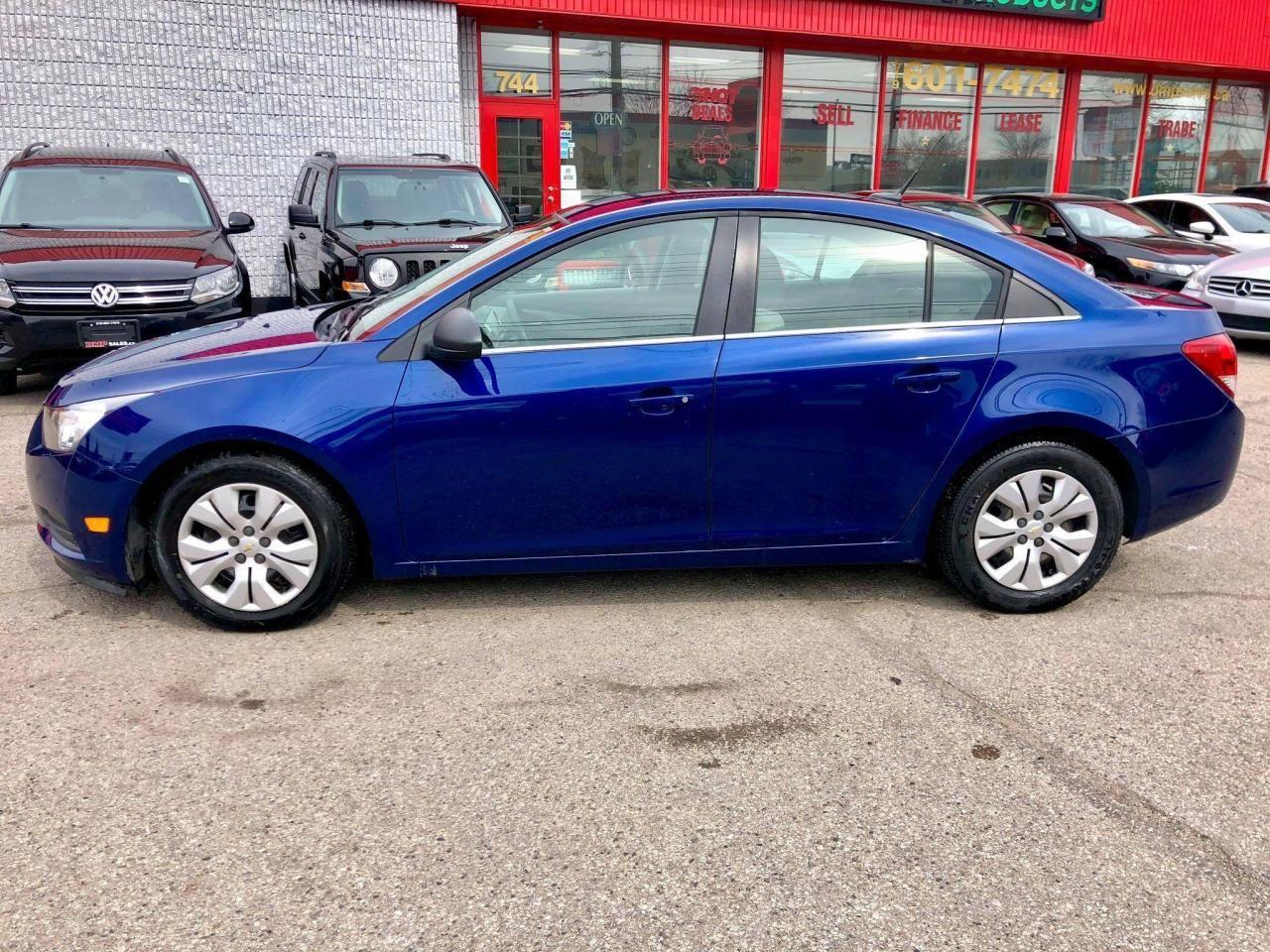 2012 Chevrolet Cruze LS-2