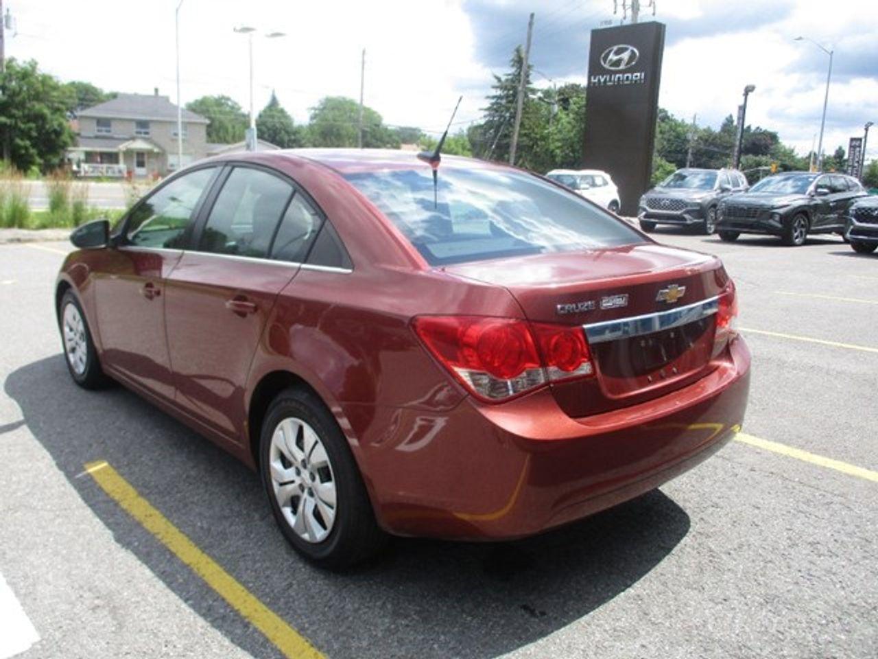 2012 Chevrolet Cruze LS-4
