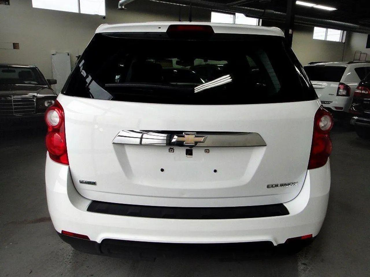 2012 Chevrolet Equinox LS-4