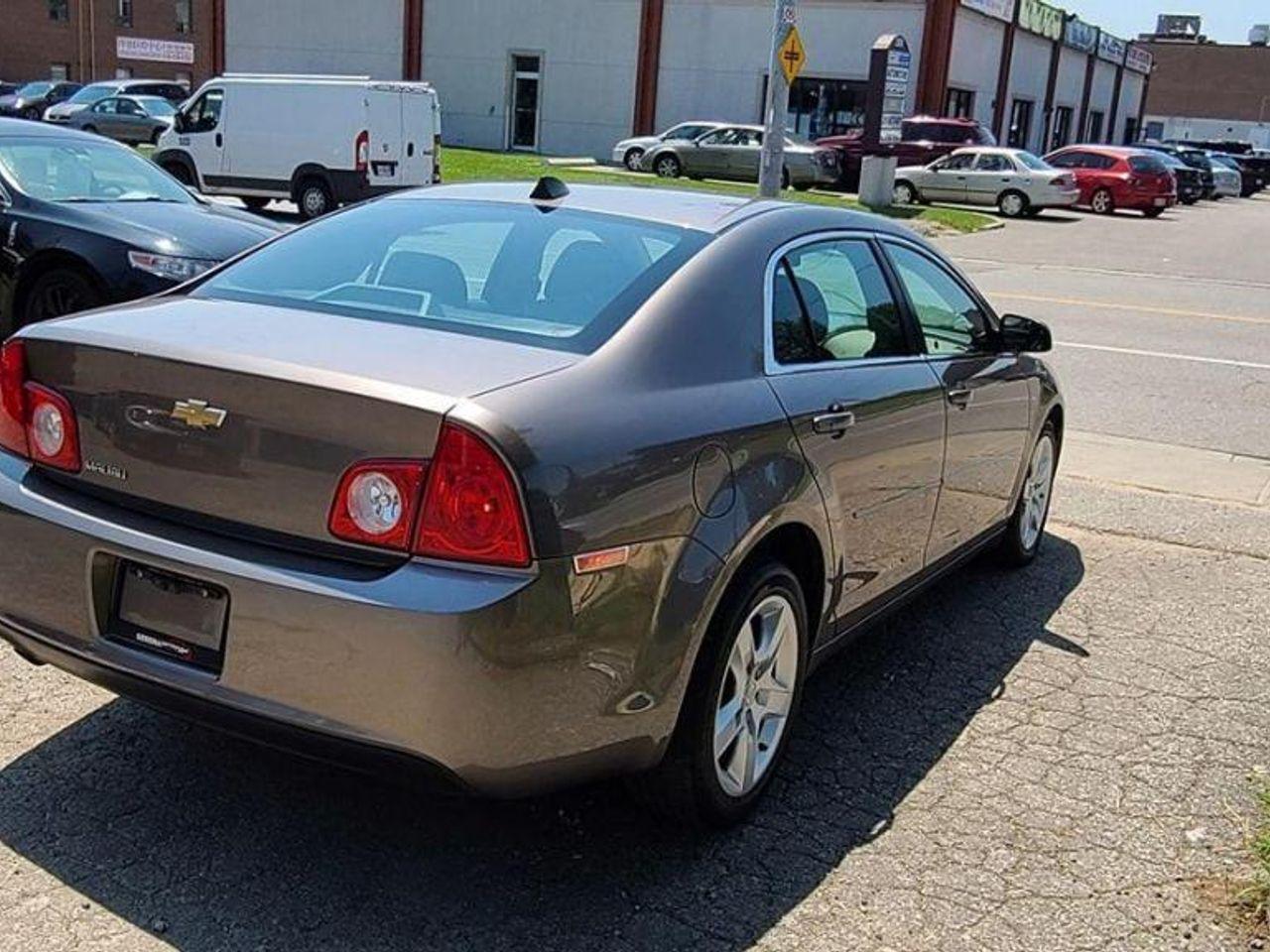2012 Chevrolet Malibu LS-3