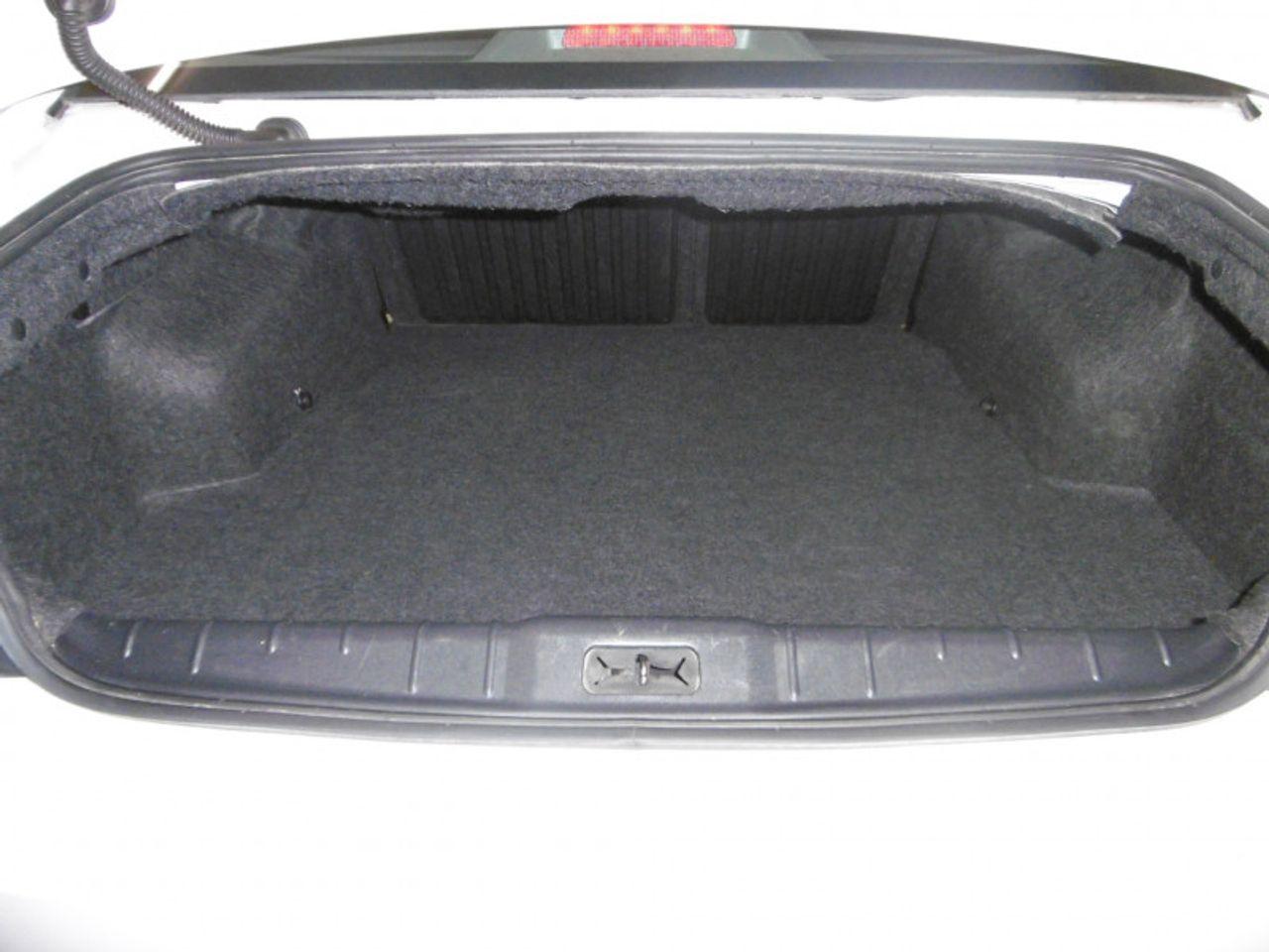 2012 Chevrolet Malibu LS-4