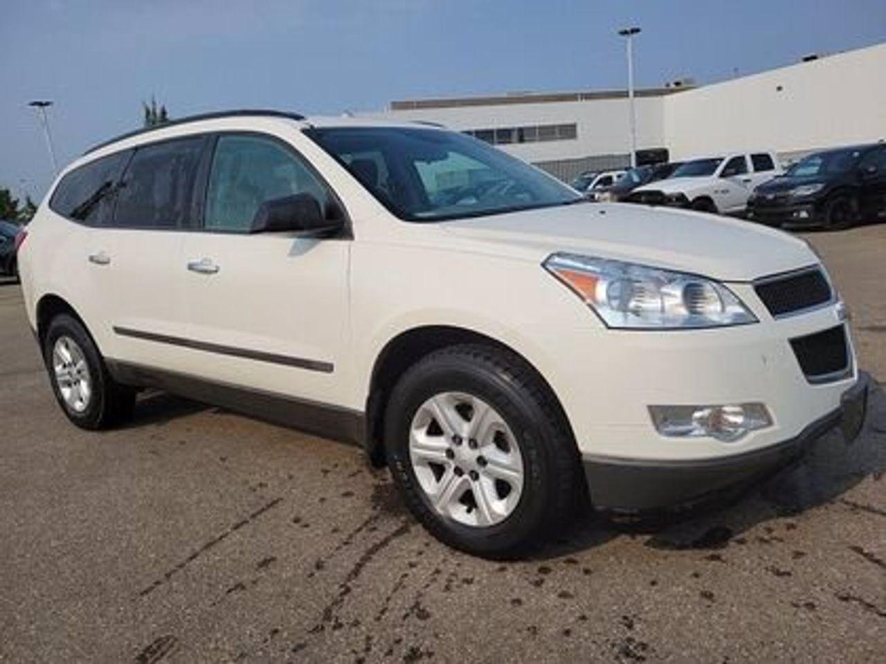 2012 Chevrolet Traverse LS-2