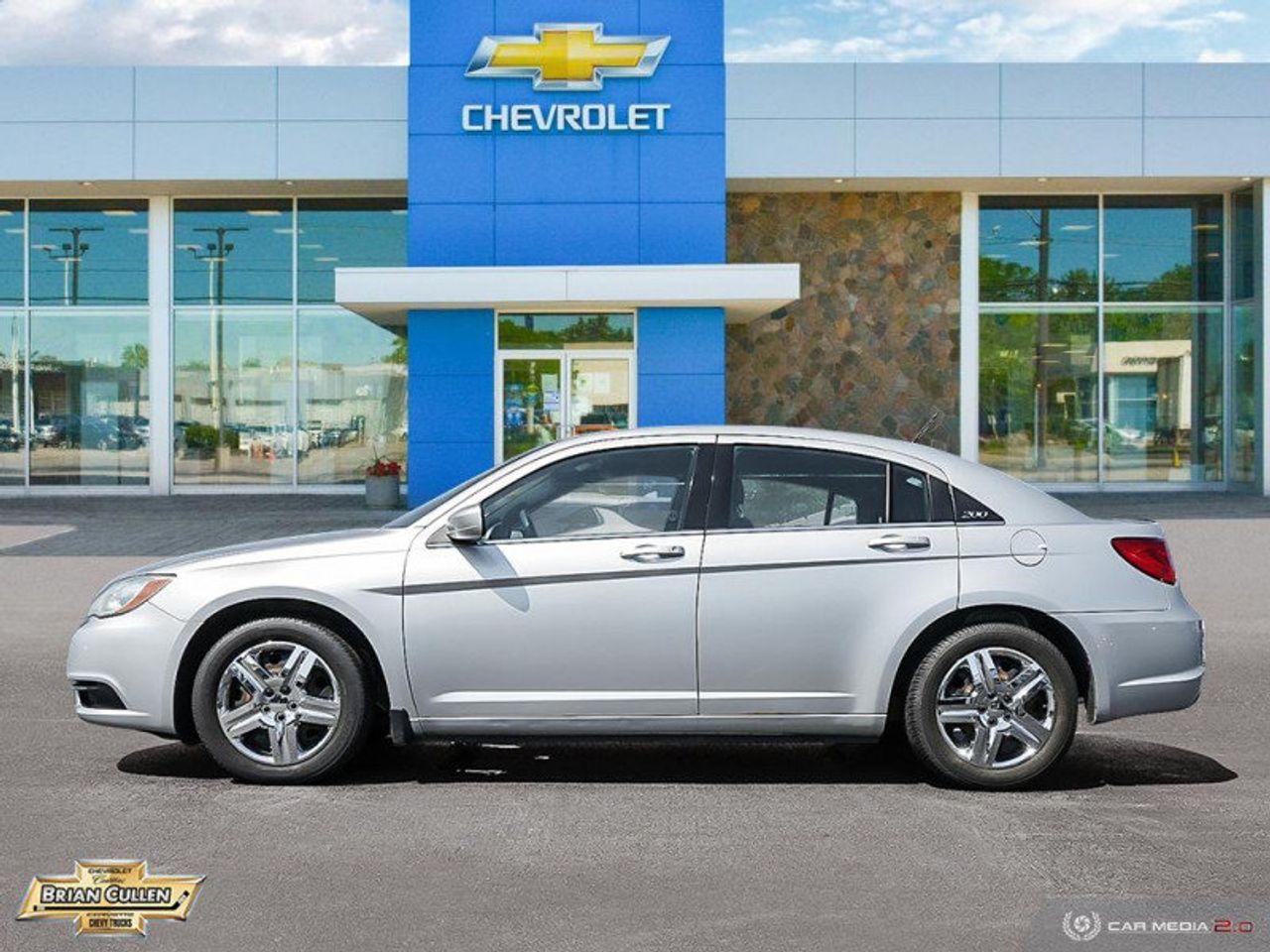 2012 Chrysler 200 LX-3