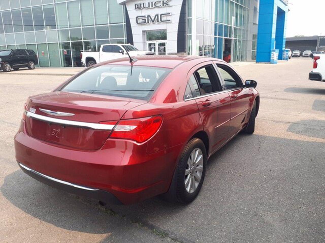2012 Chrysler 200 LX-3