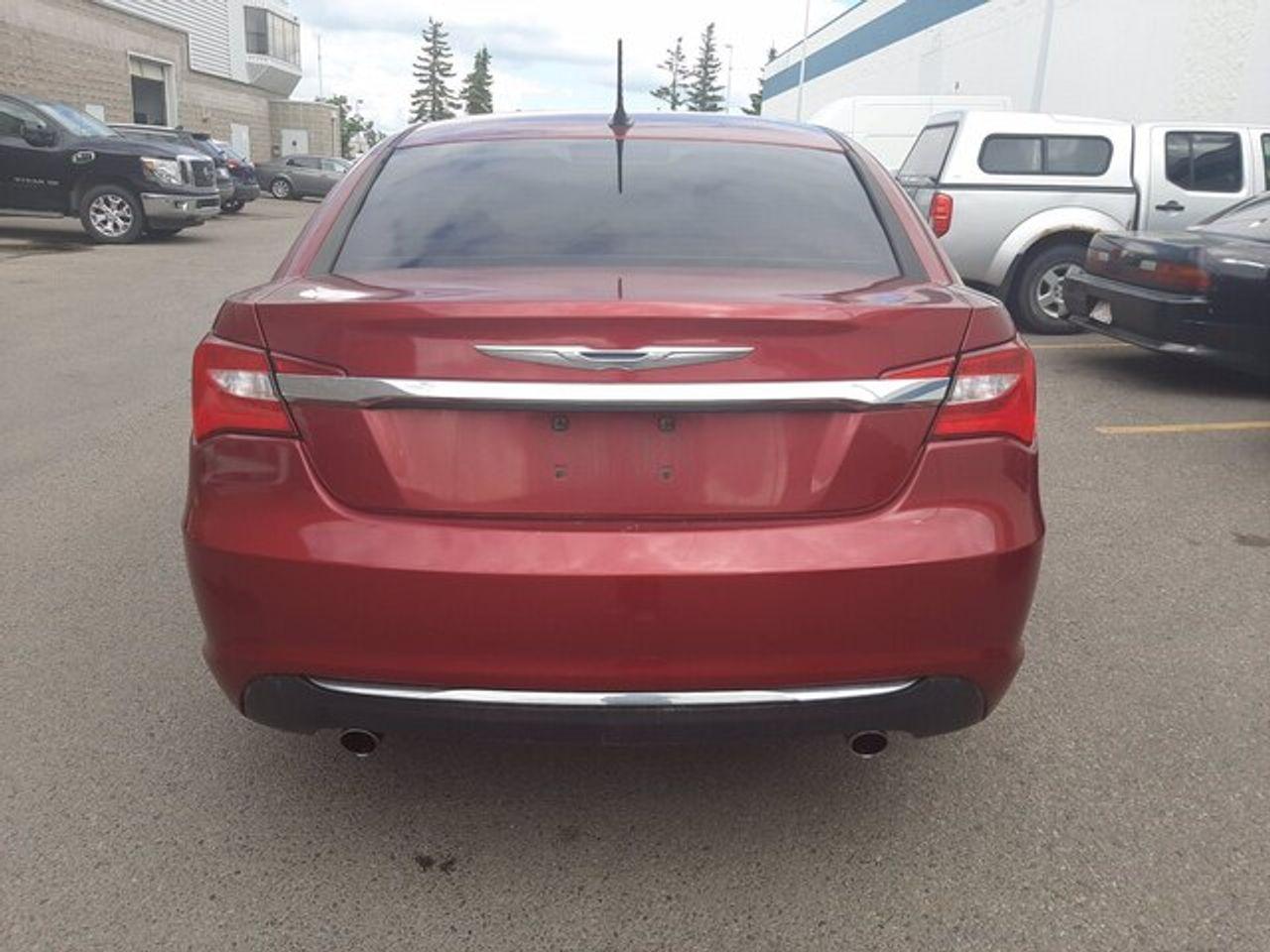 2012 Chrysler 200 Limited-3