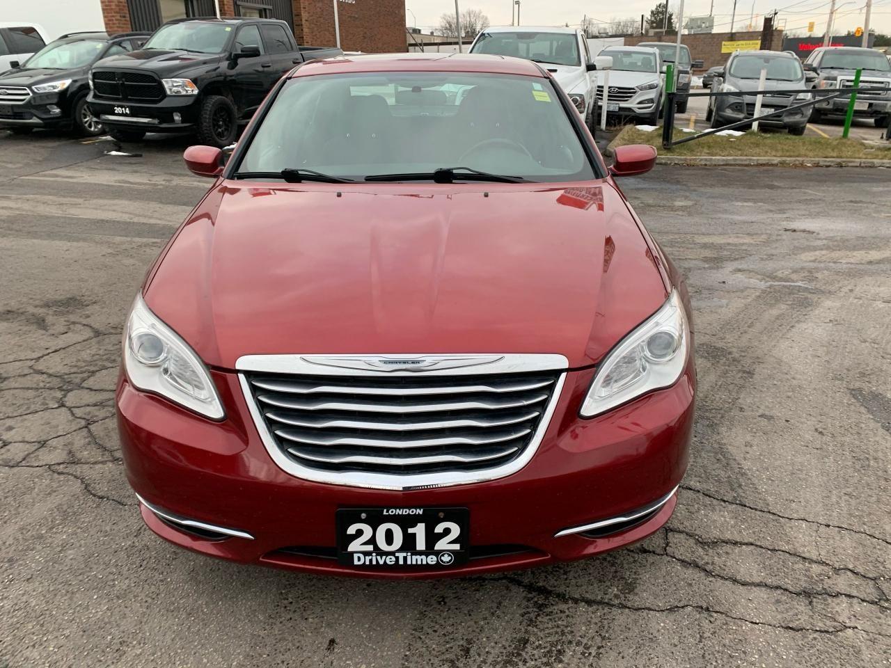2012 Chrysler 200 Touring-2