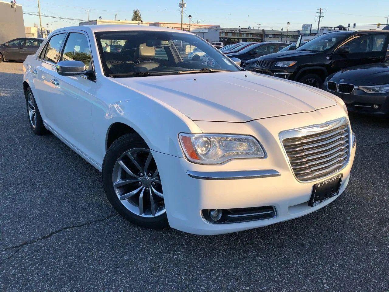 2012 Chrysler 300 C-2