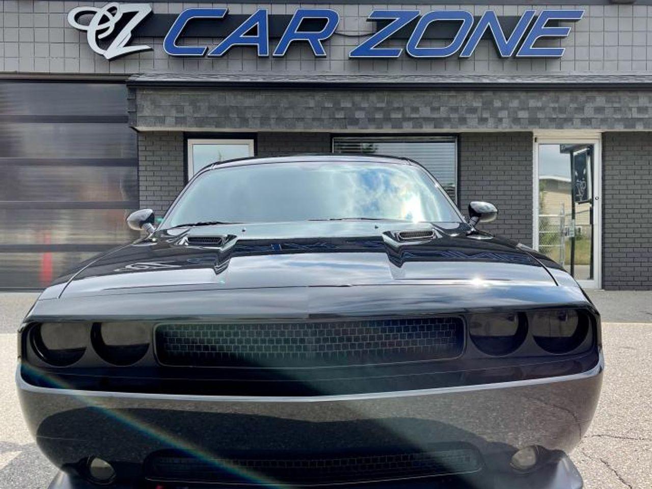 2012 Dodge Challenger SRT8-1