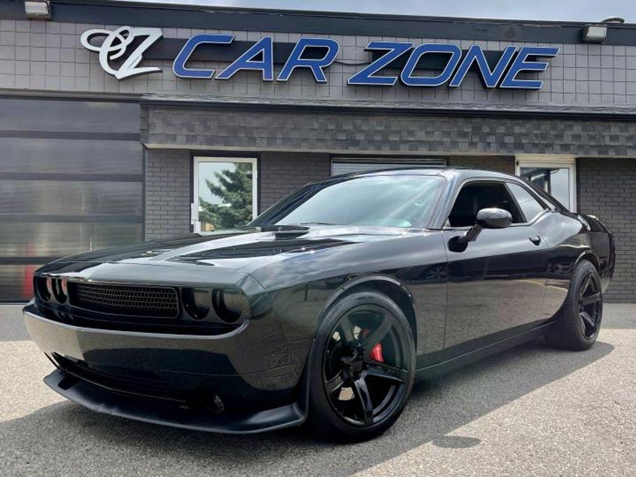 2012 Dodge Challenger SRT8-2