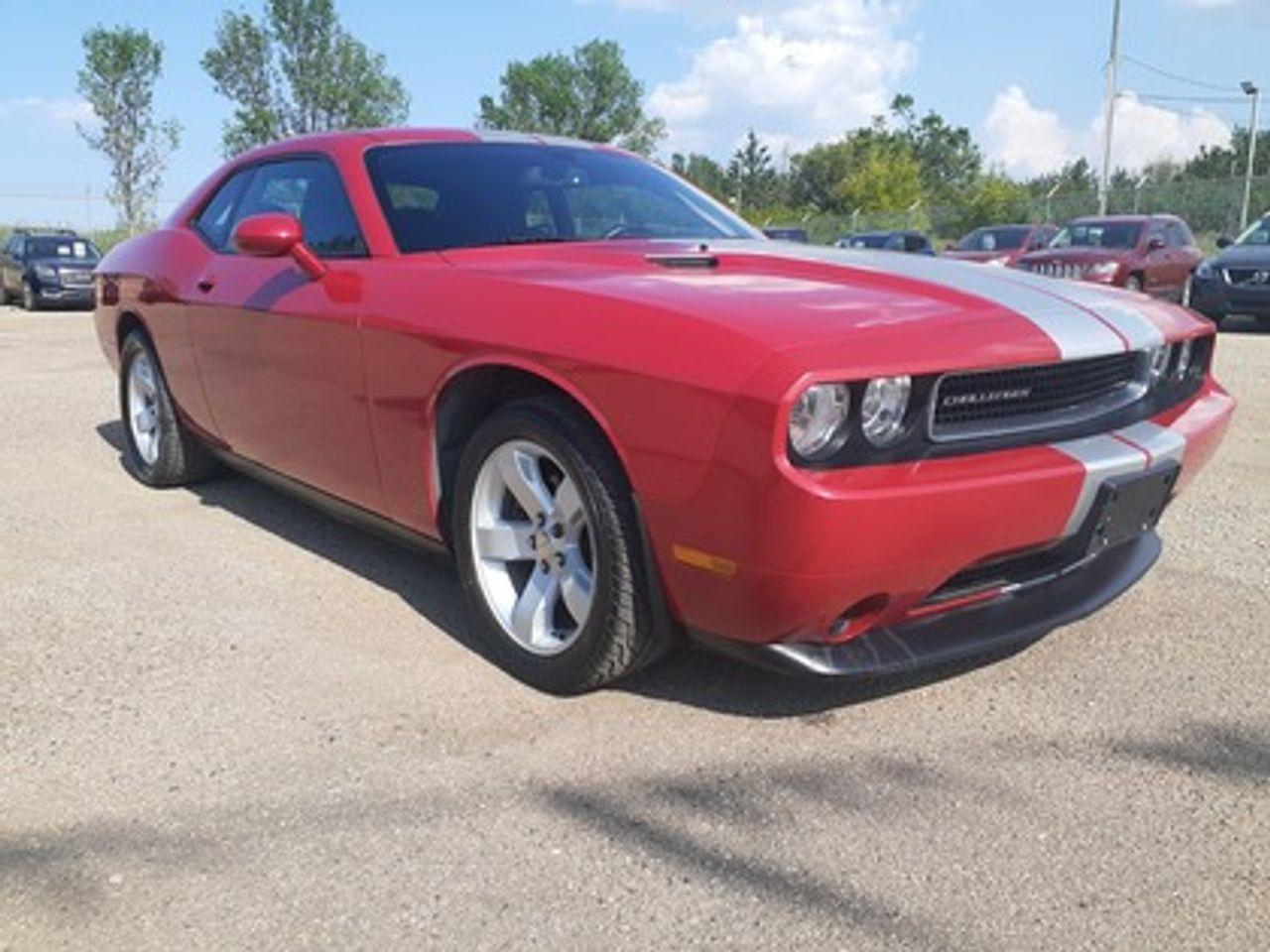 2012 Dodge Challenger SXT-0