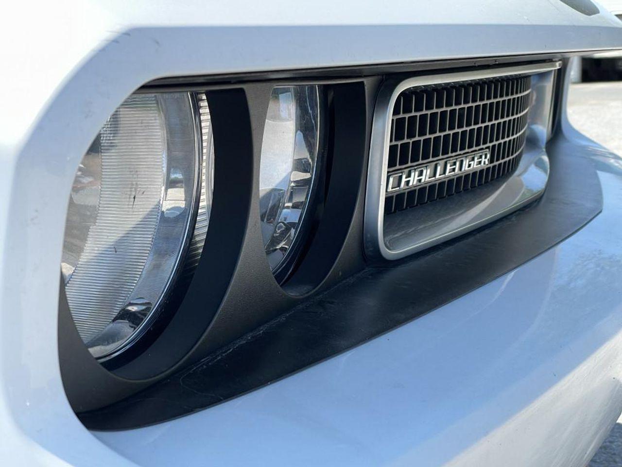 2012 Dodge Challenger SXT-2