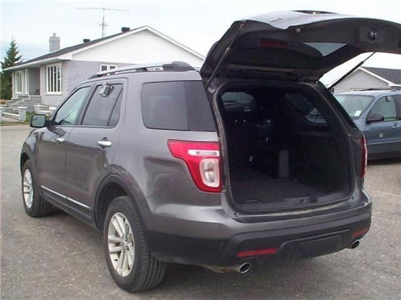 2012 Ford Explorer XLT-4