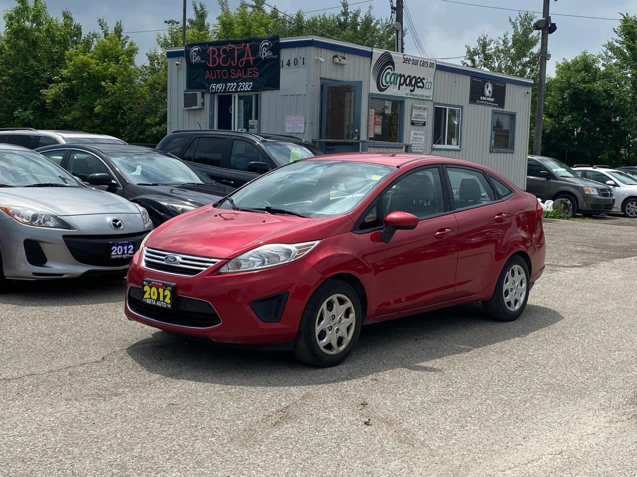 2012 Ford Fiesta SE-2
