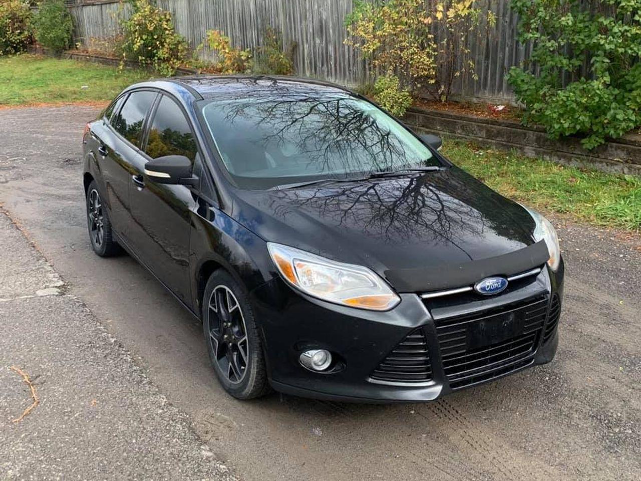 2012 Ford Focus SE-0