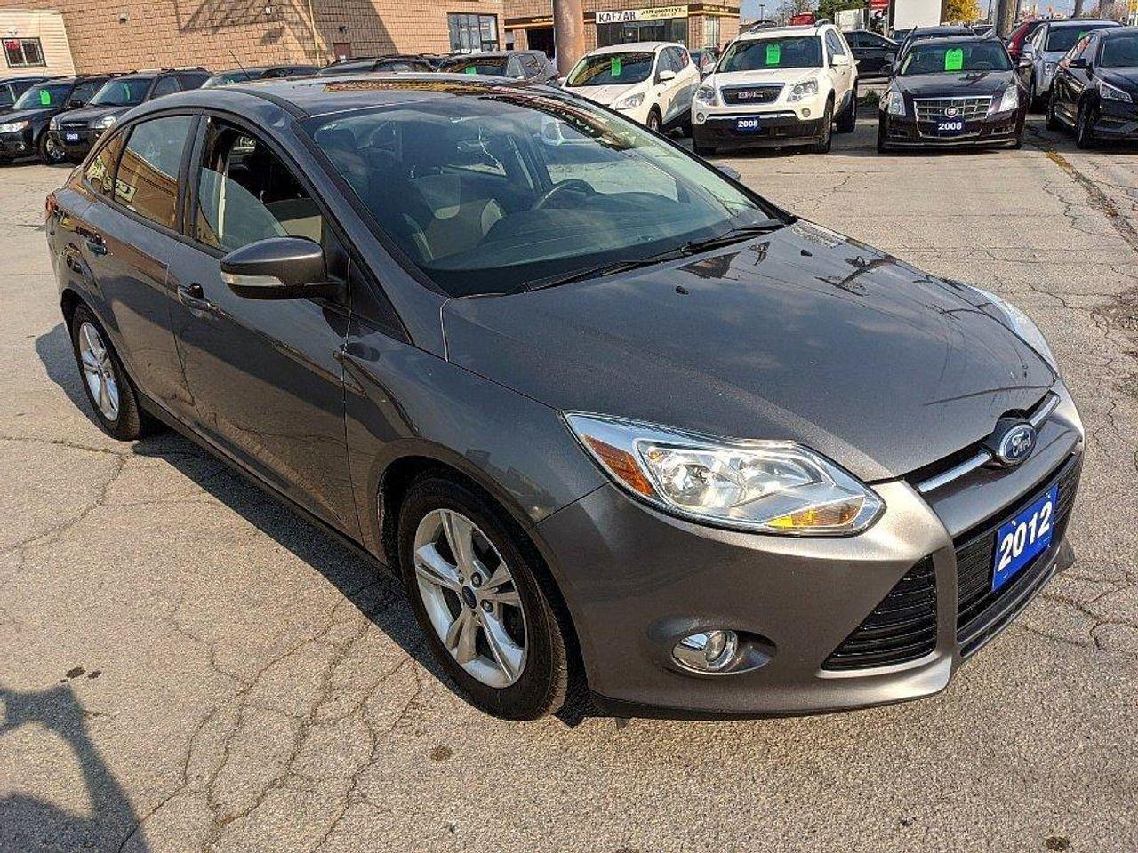 2012 Ford Focus SE-2