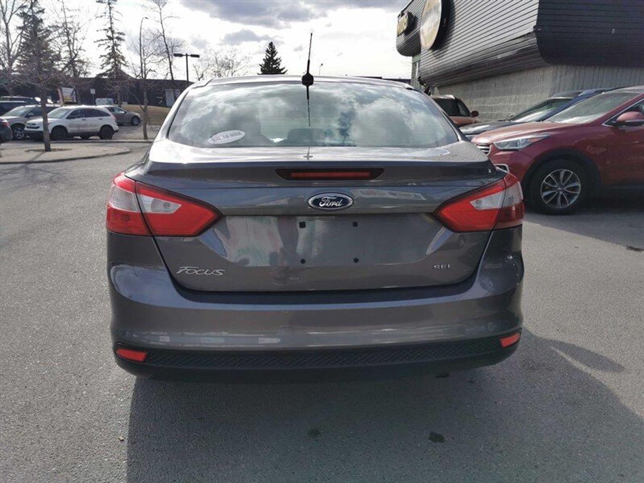 2012 Ford Focus SEL-3