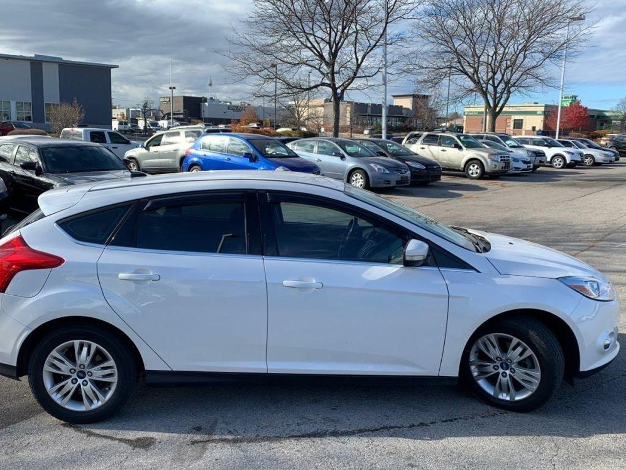 2012 Ford Focus SEL-3