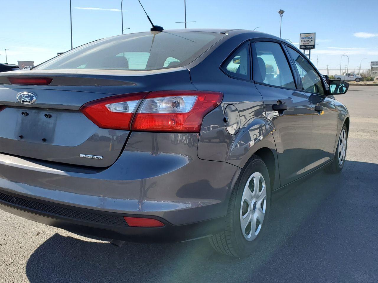 2012 Ford Focus S-3