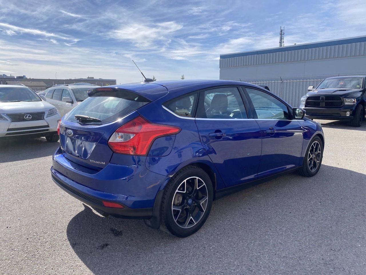 2012 Ford Focus Titanium-3