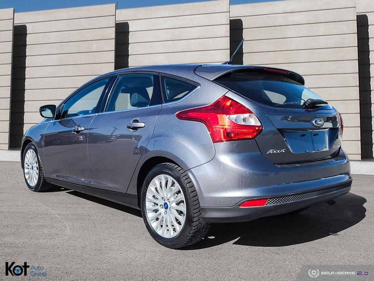 2012 Ford Focus Titanium-3