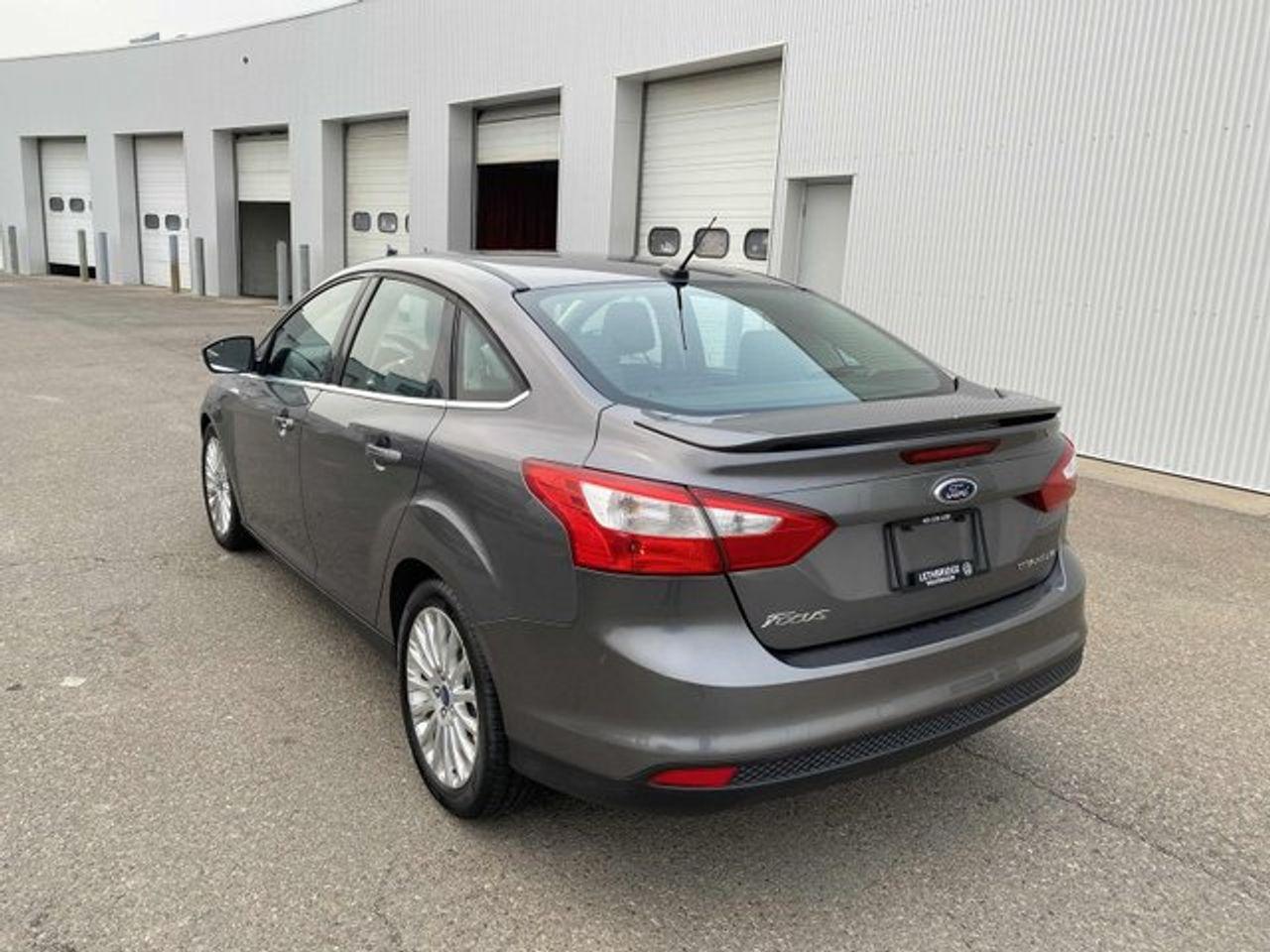 2012 Ford Focus Titanium-2