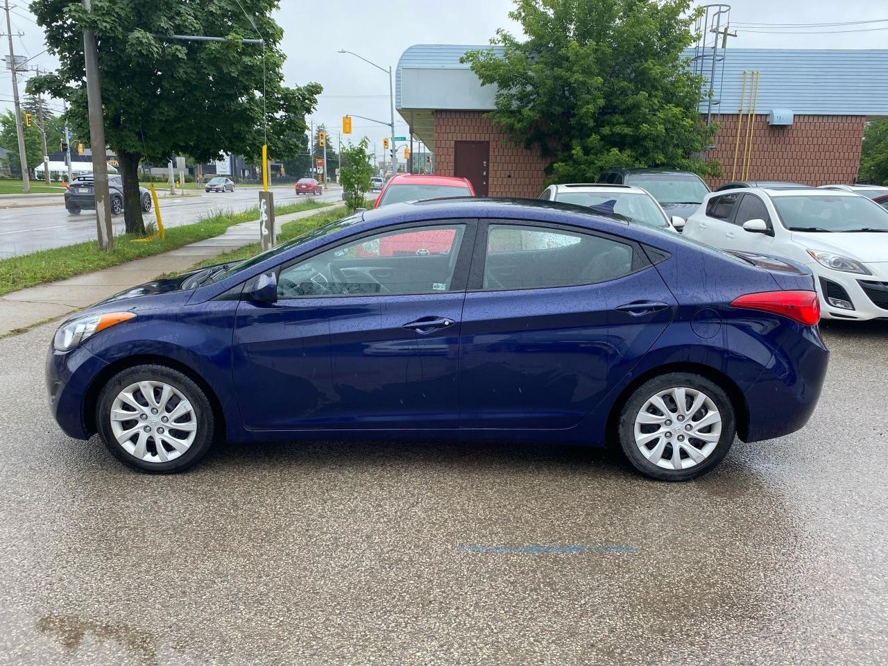 2012 Hyundai Elantra GL-3