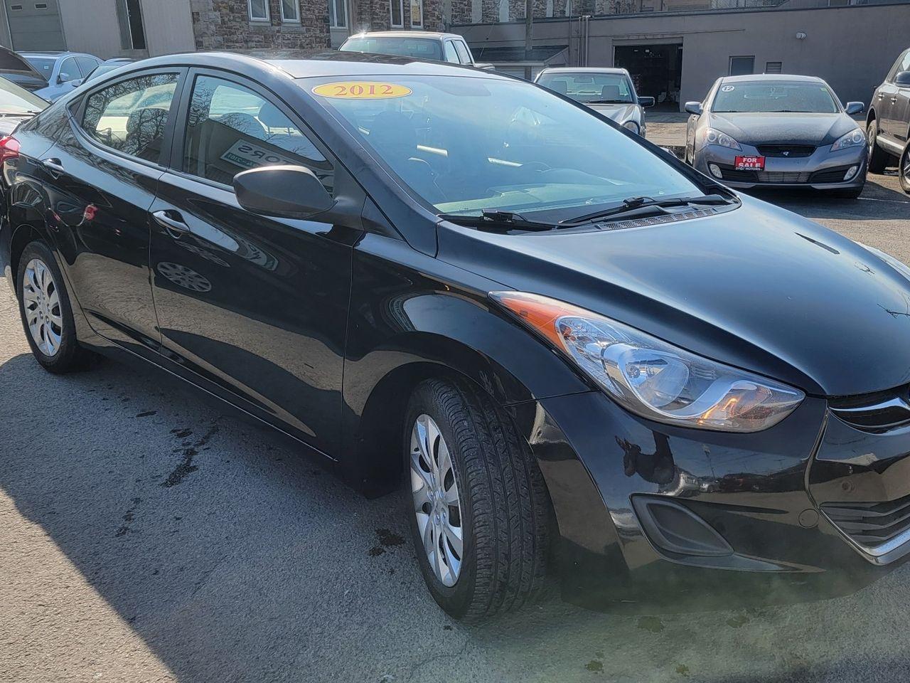 2012 Hyundai Elantra GLS-2