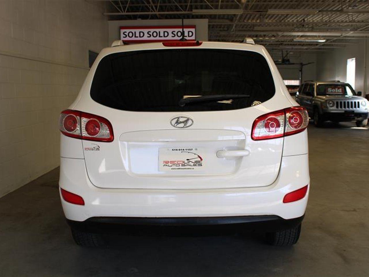 2012 Hyundai Santa Fe -4