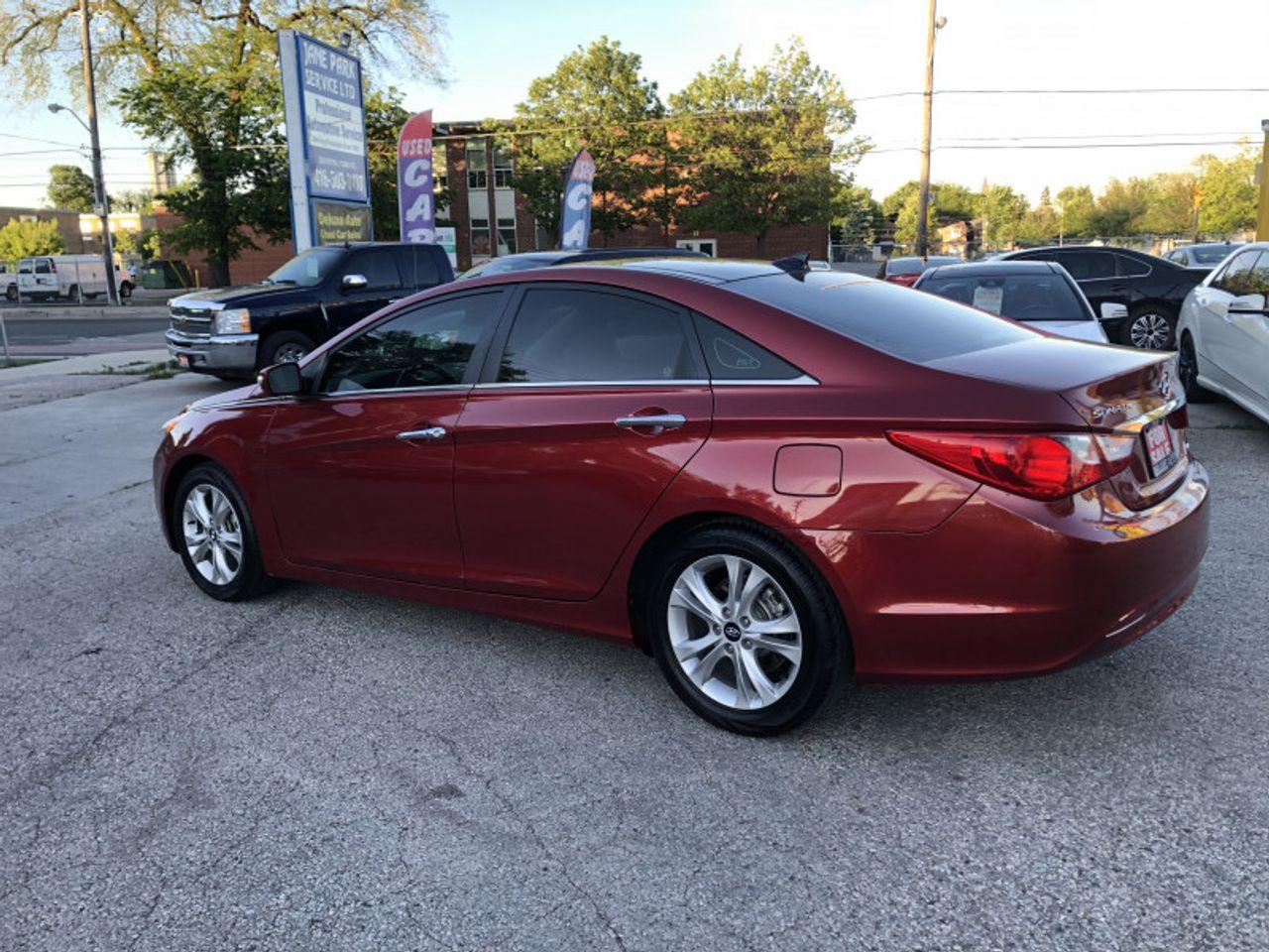 2012 Hyundai Sonata GLS-2