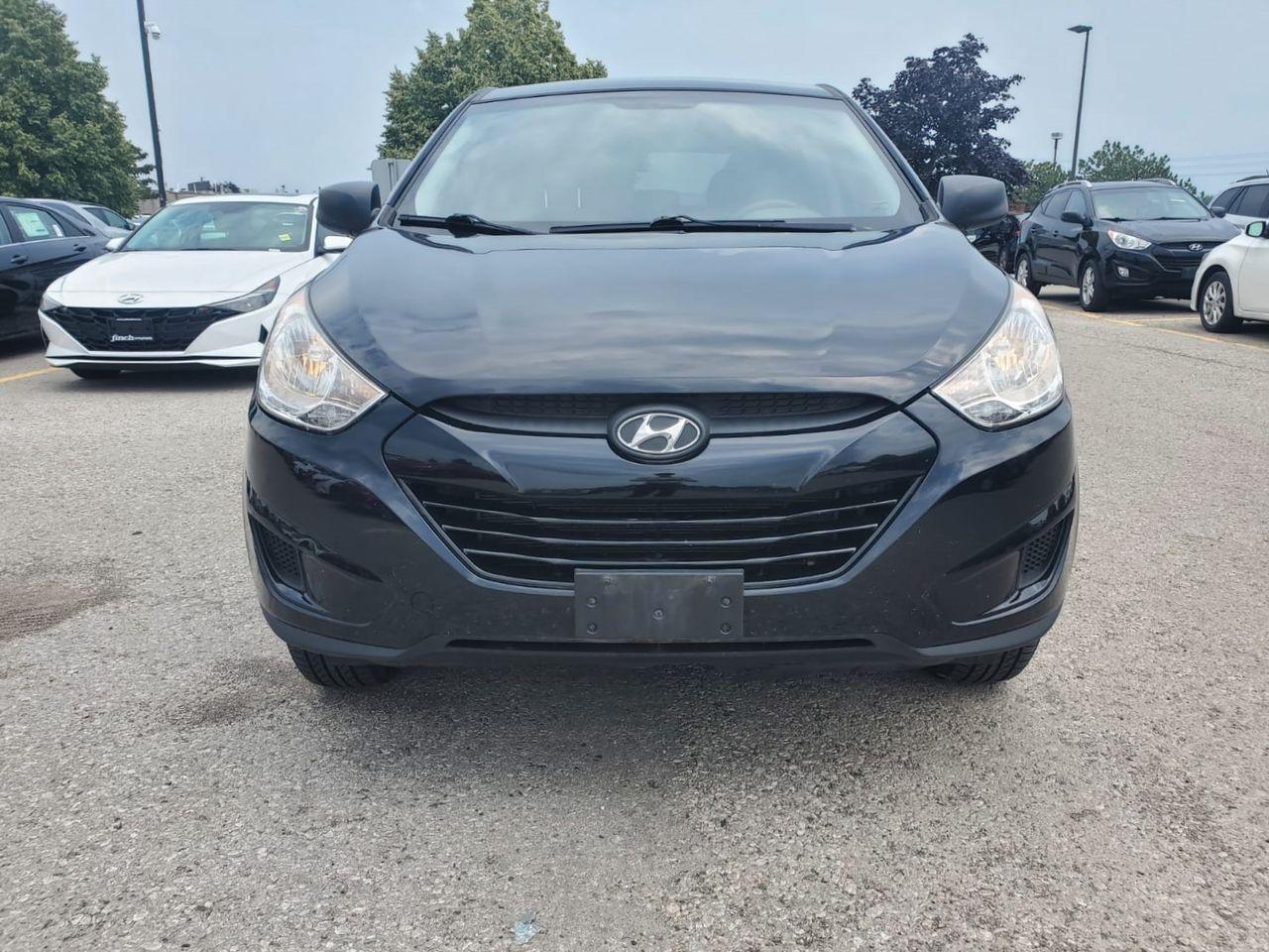 2012 Hyundai Tucson GL-1