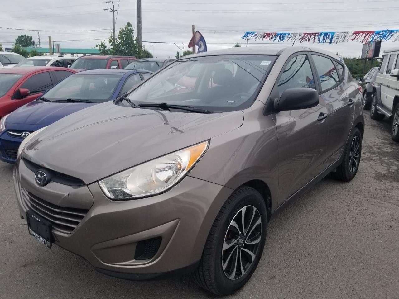 2012 Hyundai Tucson GL-1