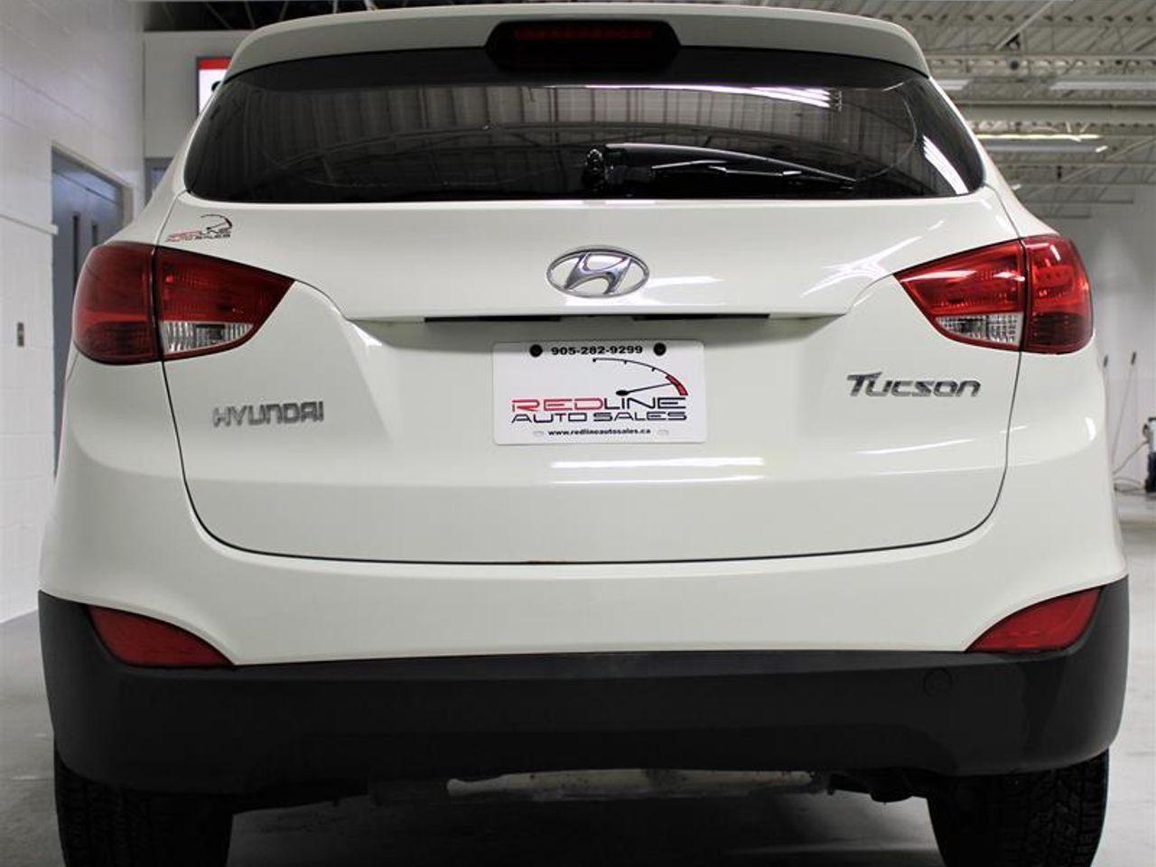 2012 Hyundai Tucson GL-4