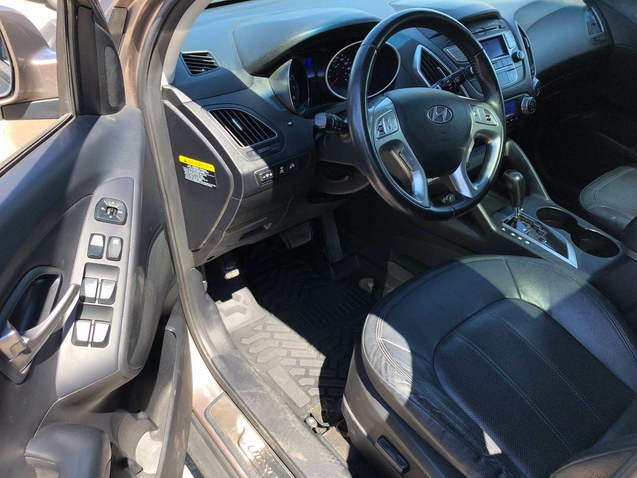 2012 Hyundai Tucson Limited-4