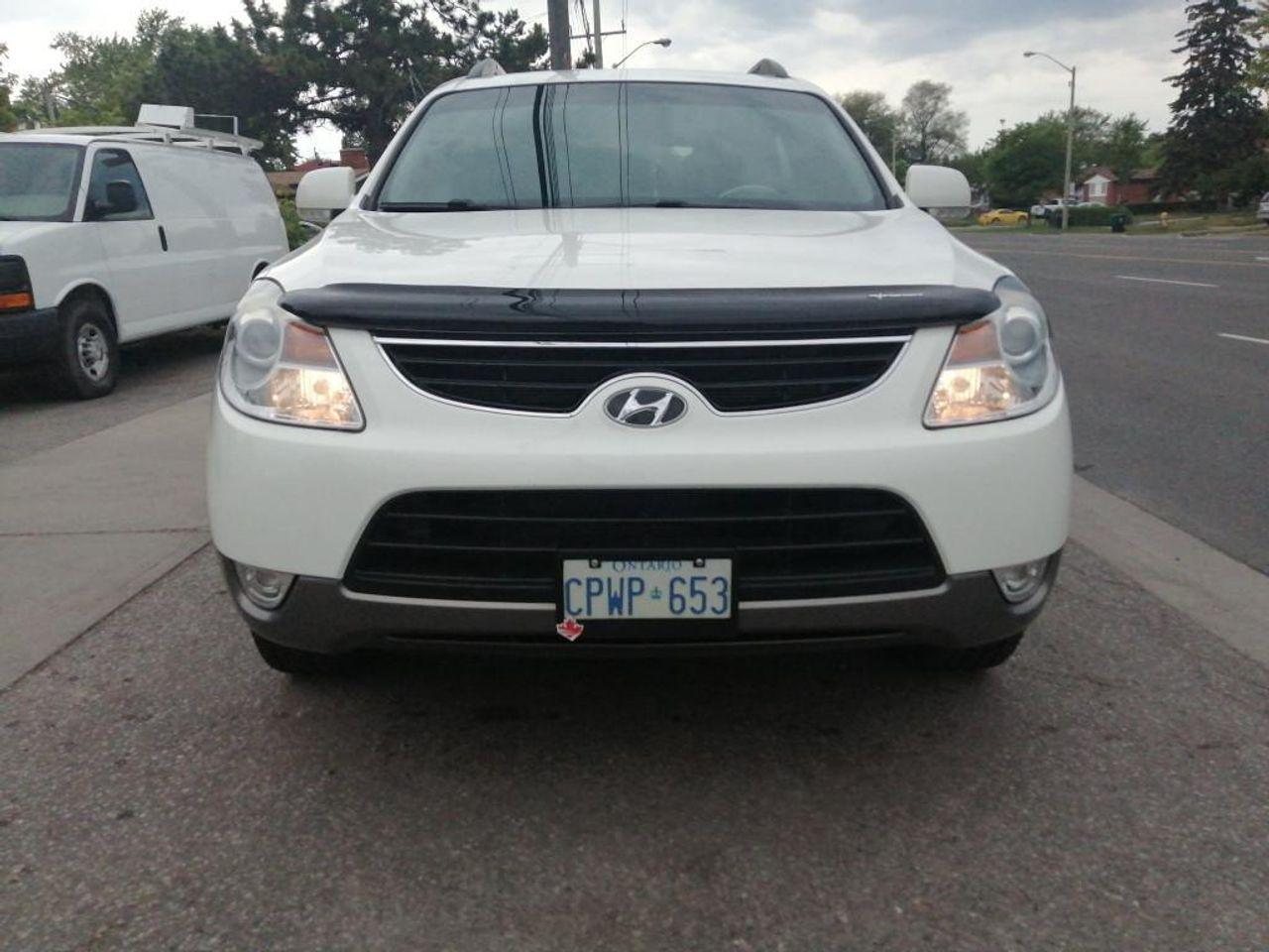 2012 Hyundai Veracruz GL-2