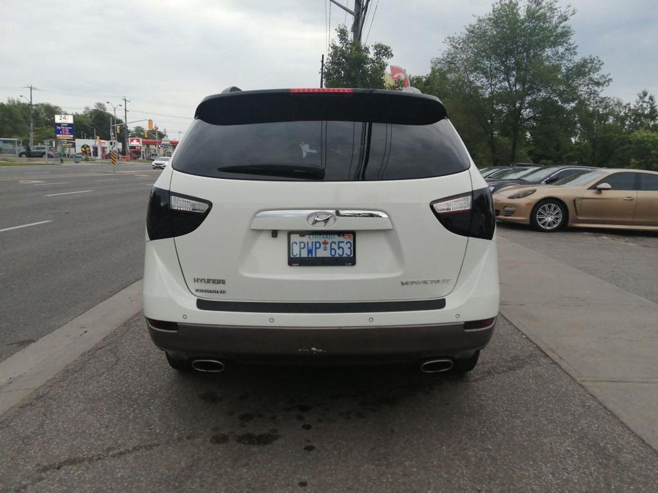2012 Hyundai Veracruz GL-4