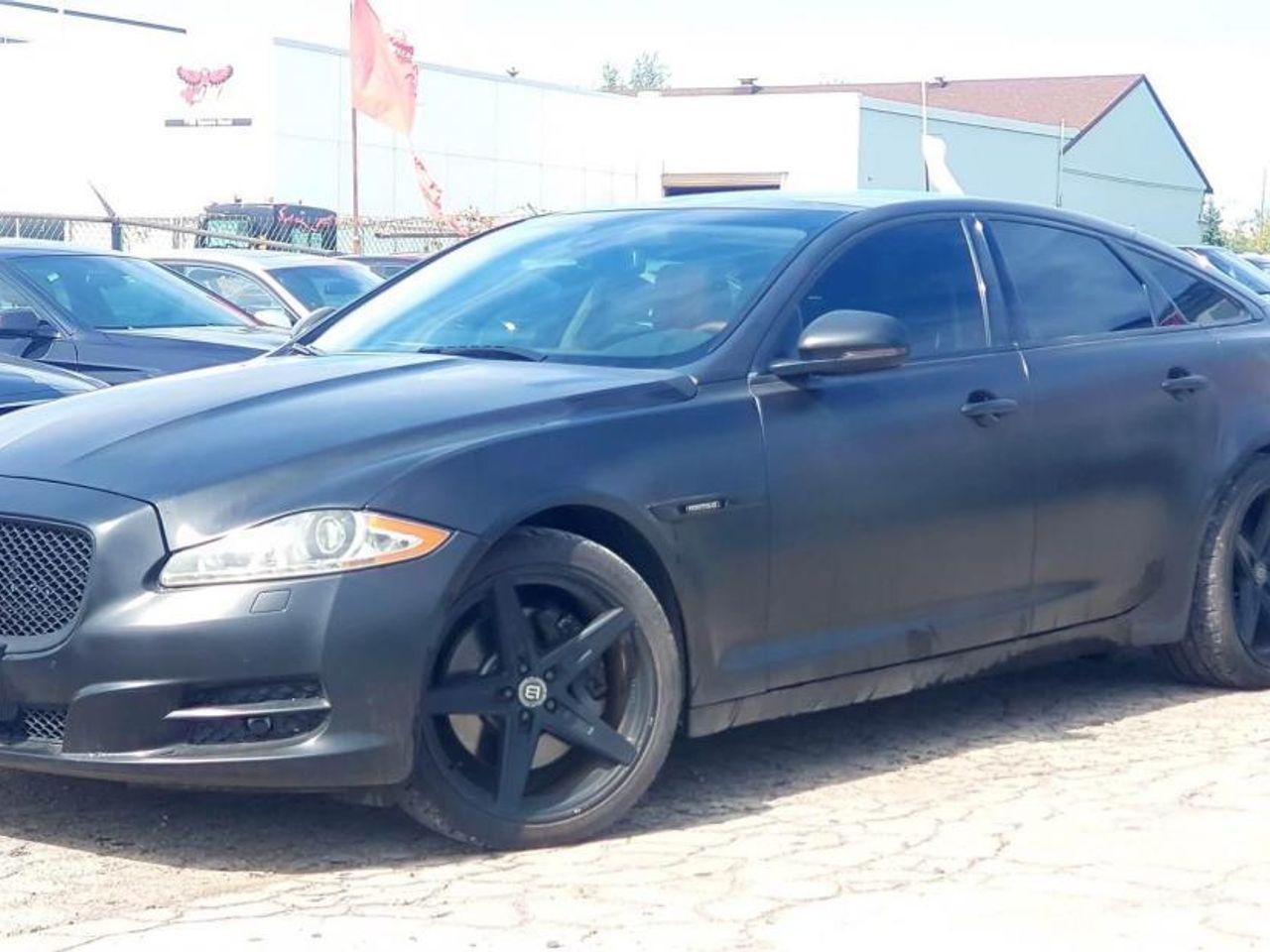 2012 Jaguar XJ XJ-3