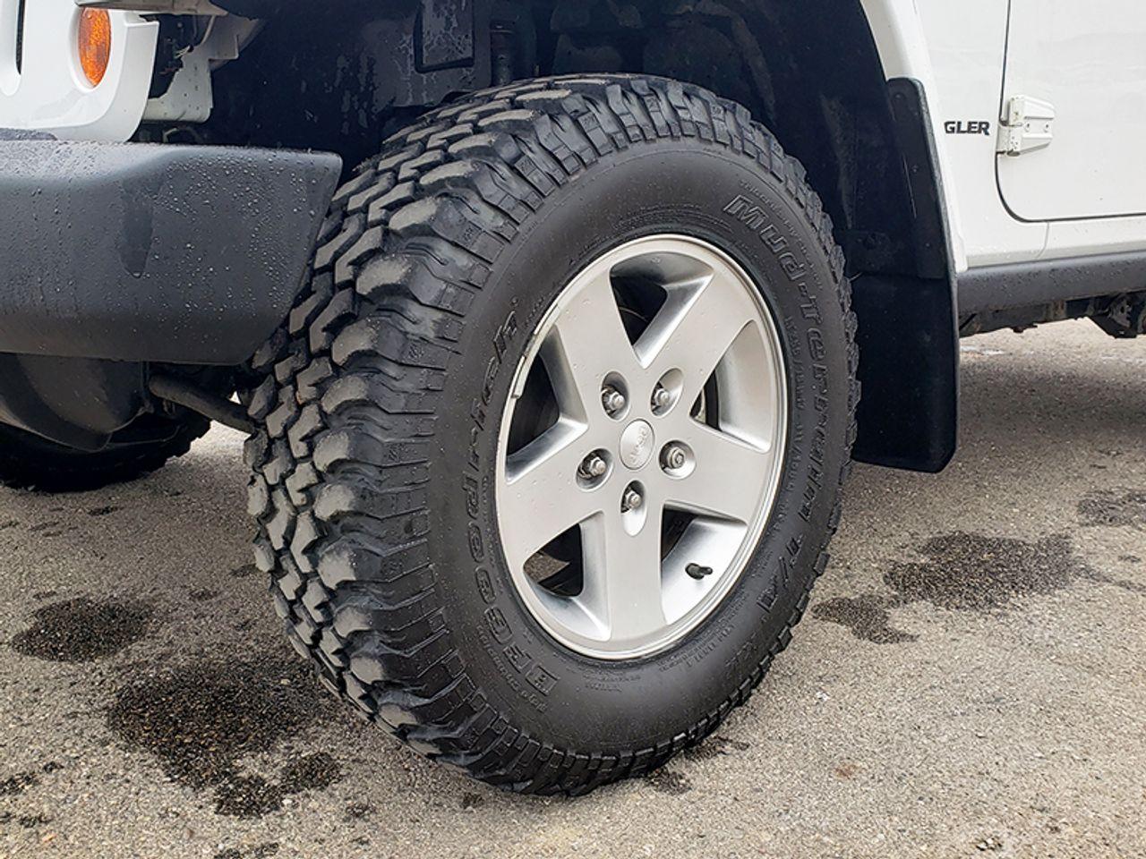 2012 Jeep Wrangler -2